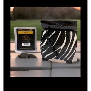 Tyler Candle Company Grandeur Radiant Fragrance Warmer Zebra Diva Mixer Melts